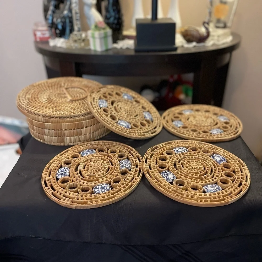 Woven Straw Rattan Trivets Thick Hot Pads Boho Wall Decor Rare Vintage set of 4.